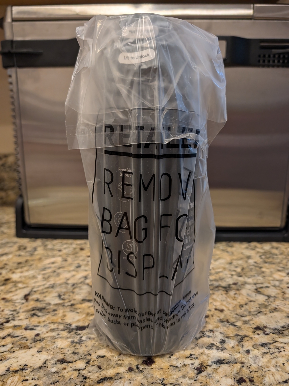 BRAND NEW- OWALA 32oz Black Insulated Water Bottle